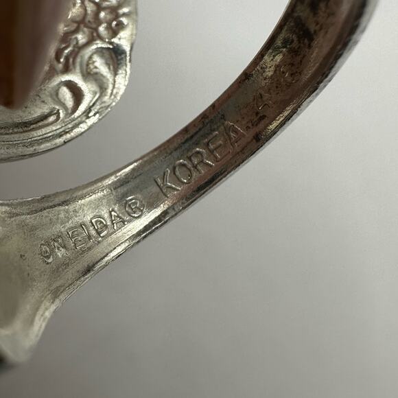 Vintage Oneida Korea Silver Plate Spoon Bypass Ring Retro Size 5.75 Adjustable - Picture 6 of 9